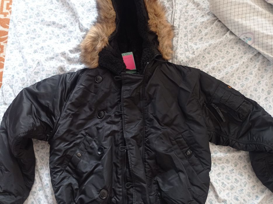 Новая куртка бомбер Аляска Alpha