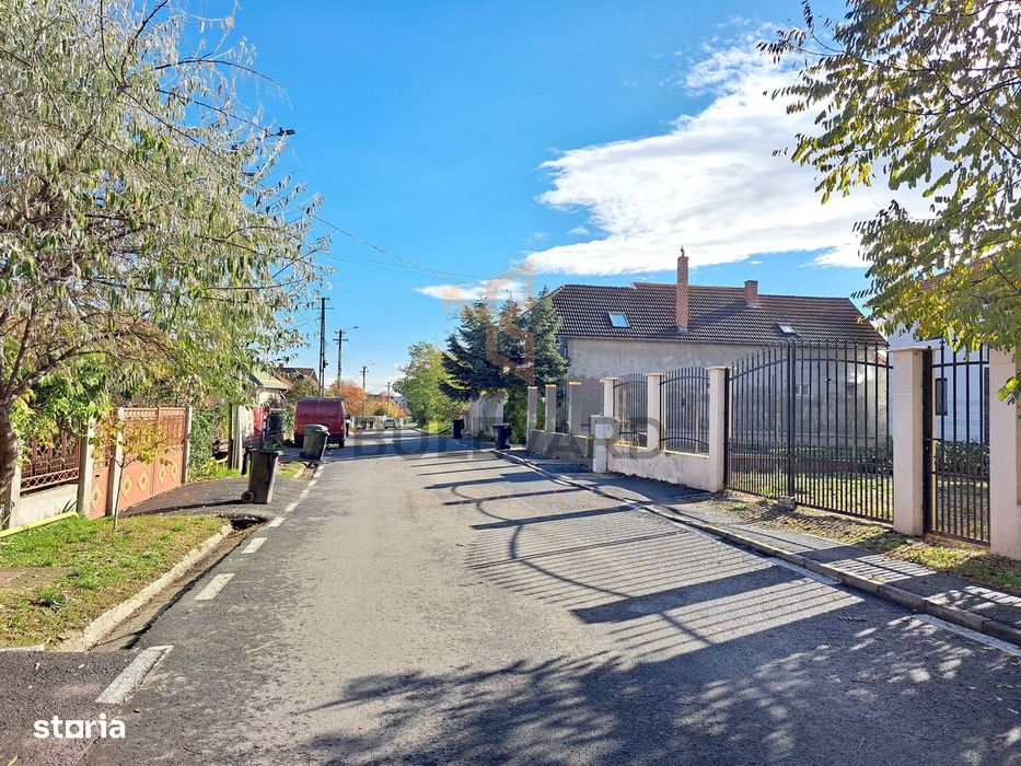 Casa noua + atelier 49 mp + teren 1030 mp!