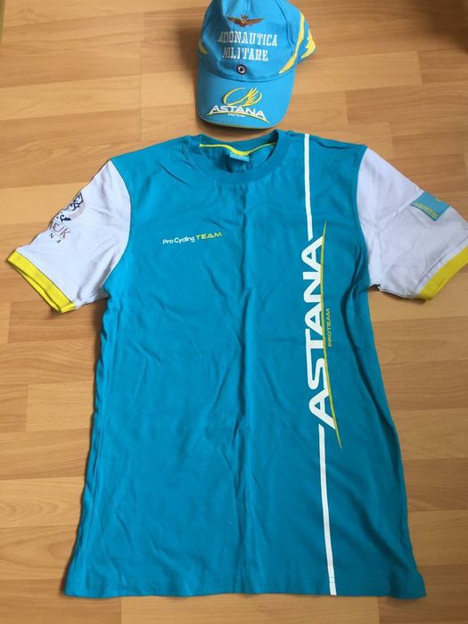 Велоспорт футболка и кепка