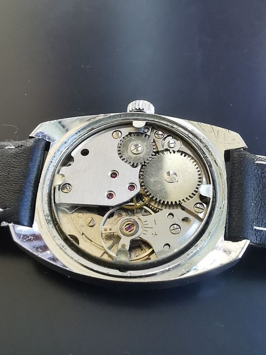 Ceas Anua Calendar - Întoarcere manuala - 31*37 mm -Funct. impeca