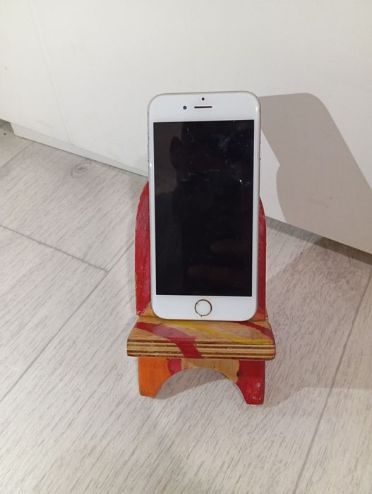 Продам   айфон.  6