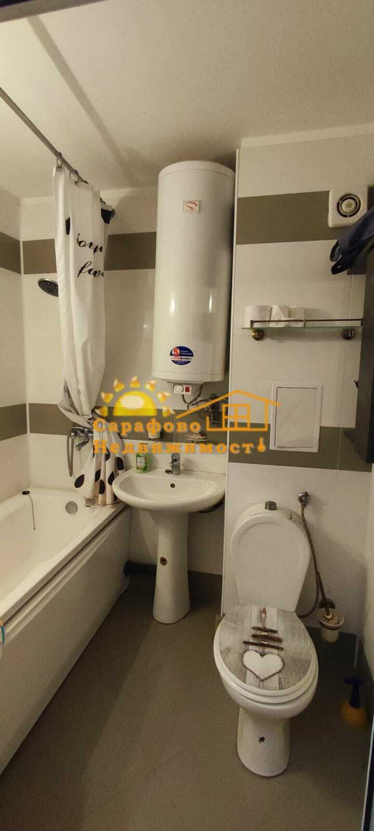 Продажба 2-стаен гр. Бургас - Сарафово 83m²