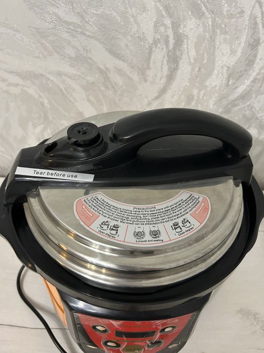 Продам новую мультиварку