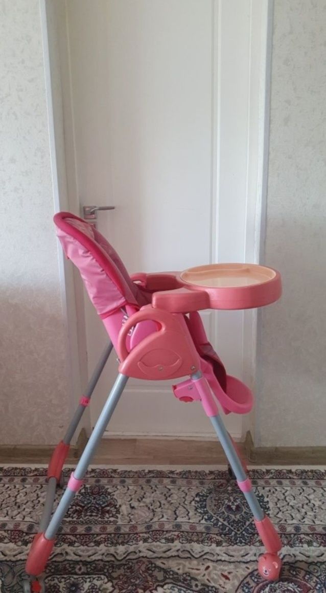 Bolalar ovqat stul
