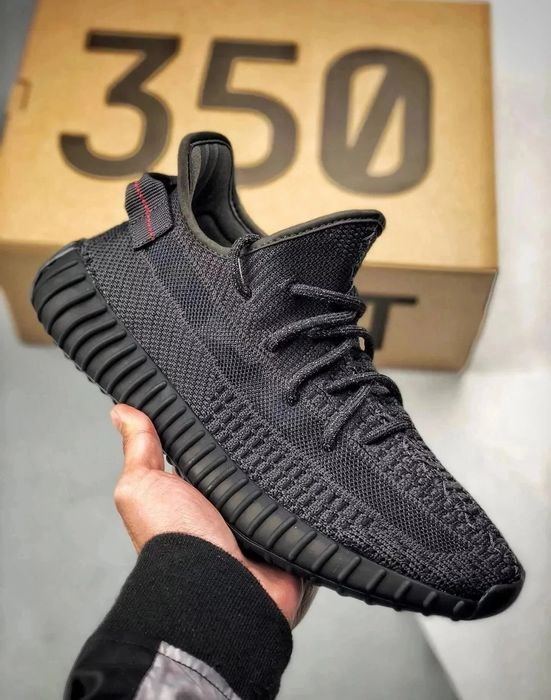 Adidas Yeezy Boost 350 V2 номера 36-47
Yeezy Boost 350 – 1