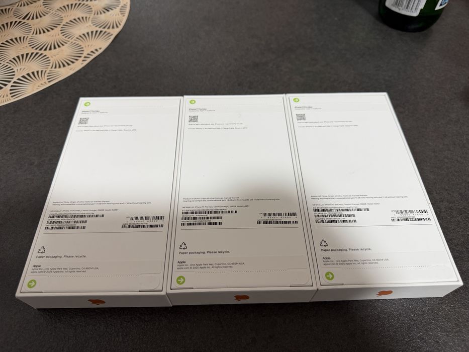 IPhone 17 pro max 256 orange cosmic sigilat