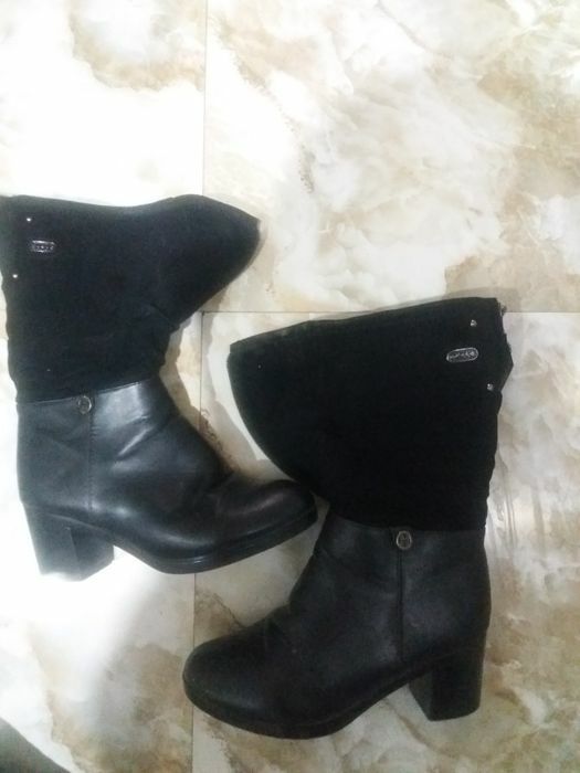 Сапоги  женские размер от 35-40