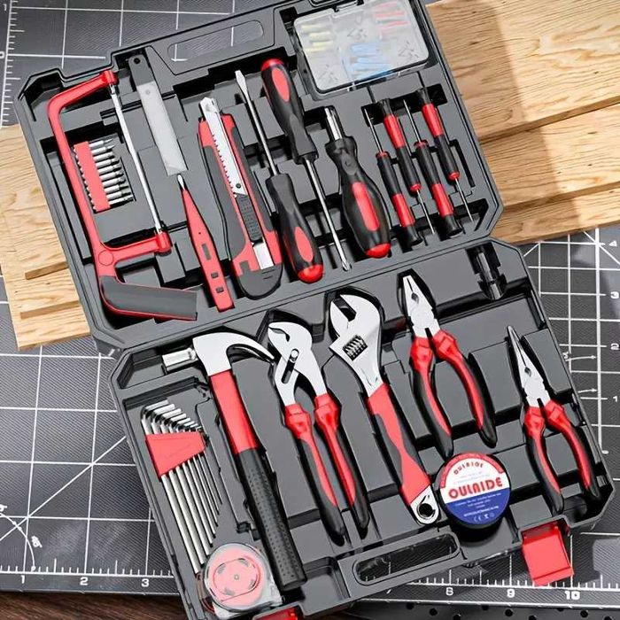 Set unelte multifunctional