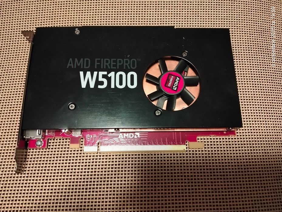 Placa video Profesionala AMD FirePro W5100 memorie 4GB