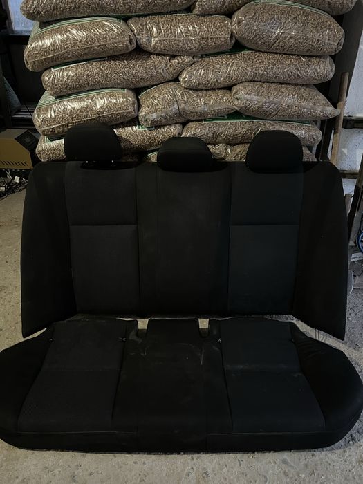 Салон от плат за Mercedes w204 седан