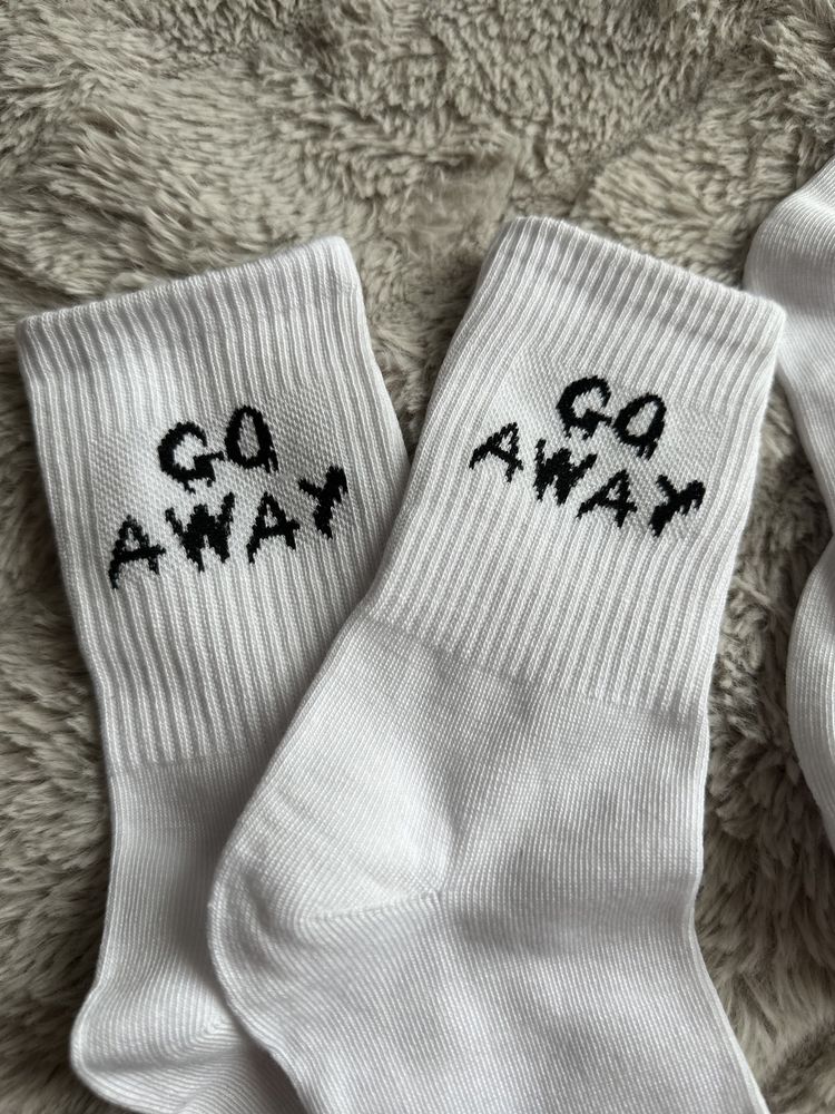 Чорапи с надписи
