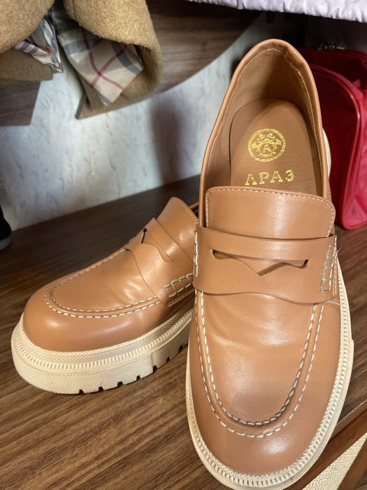 Лоферы- идеально на весну, состояние новых