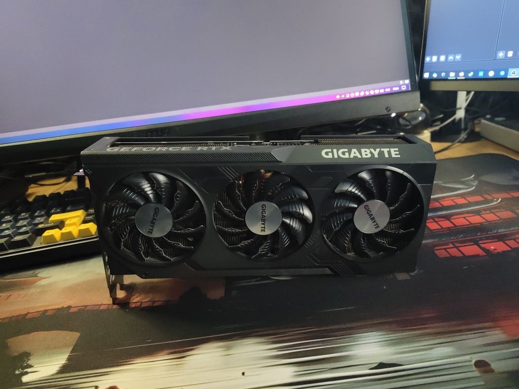Продам RTX 4070 ti