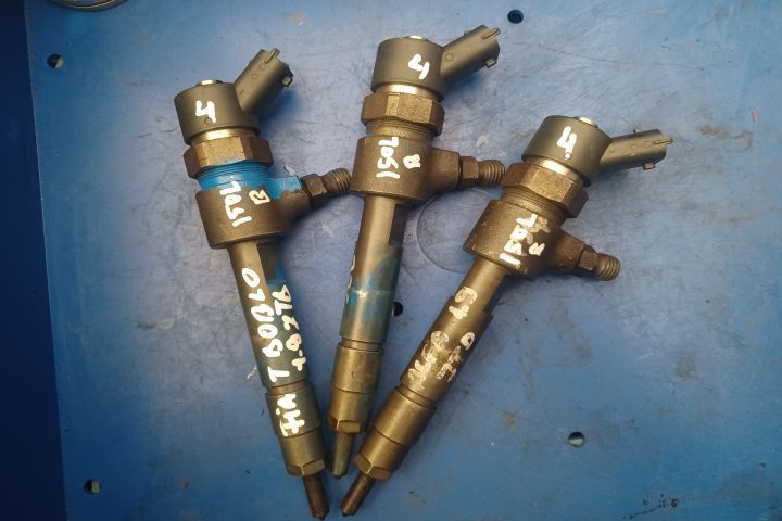 Injector motorina 0445110119 1.9 HDI MX1253 Fiat Doblo 1 [facelift] [