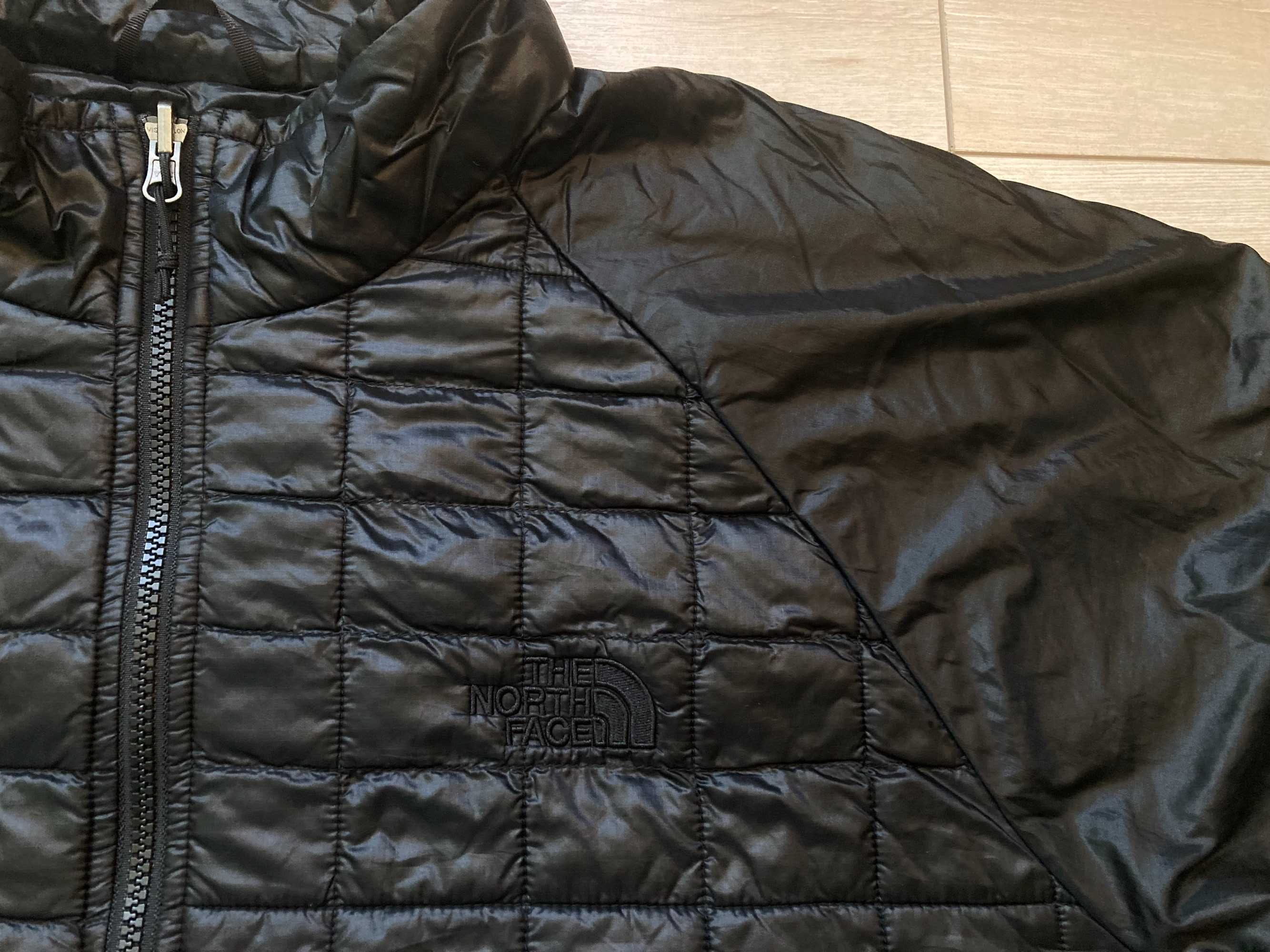 The North Face Thermoball есенно черно яке размер XL