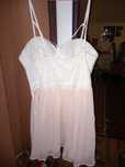 rochie alb cu roz