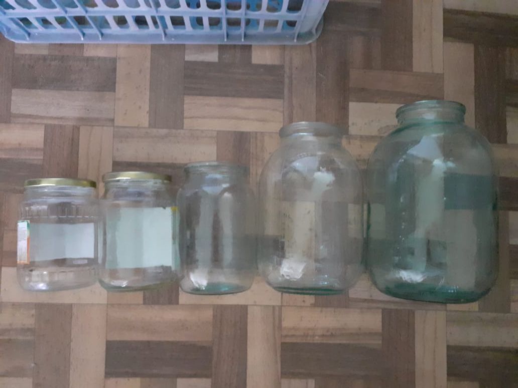 Продам стеклянные банки для консервирования