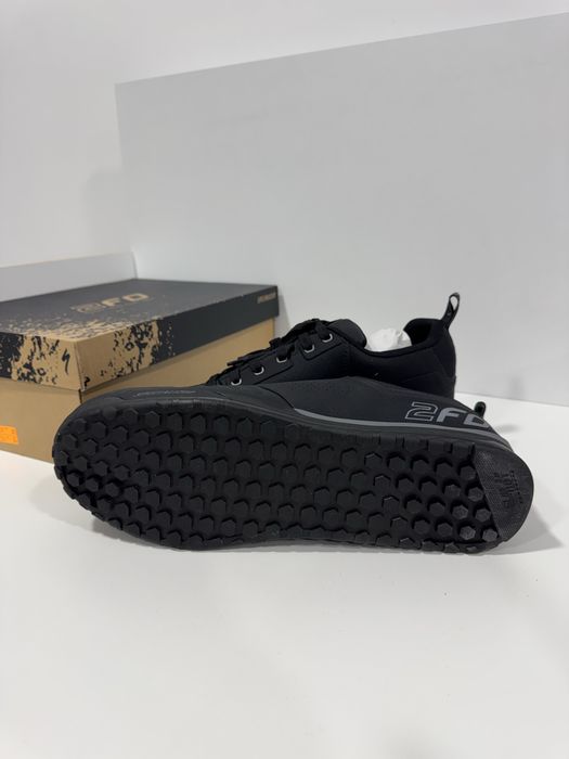 Обувки за колоездене Specialized 2FO Flat 2.0