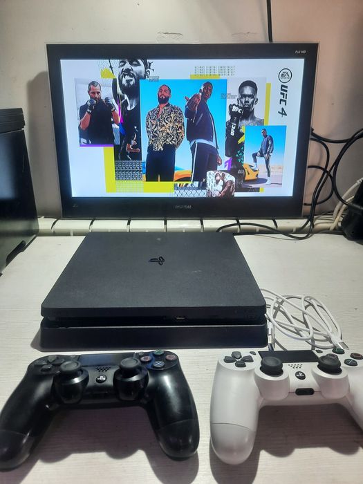 Playstation 4 Слим 1 тб игры Gta5, Фифа25, Мортал комбат11  2 дж