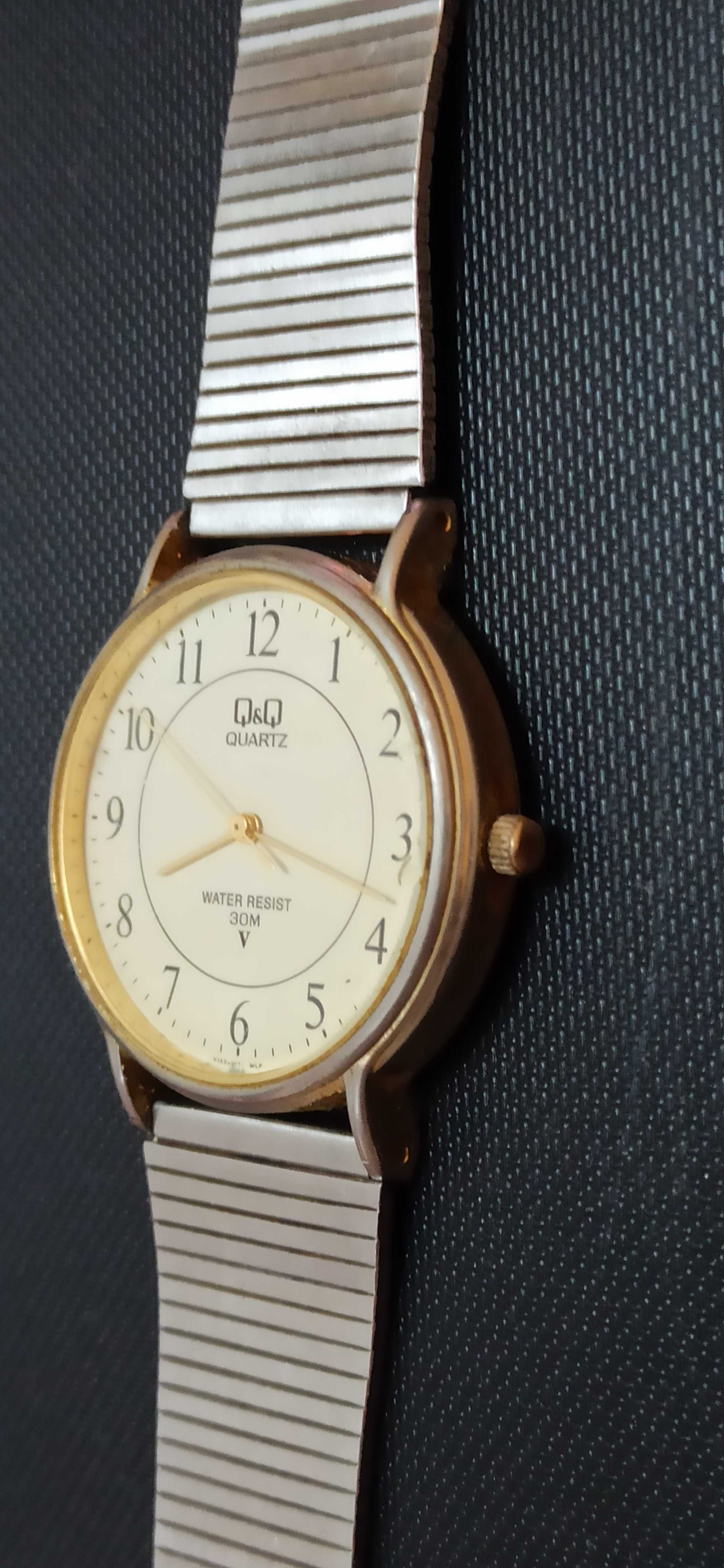 часовник Q & Q water resist 30 m Japan movt 7Т80 на Miyota - 45 лв