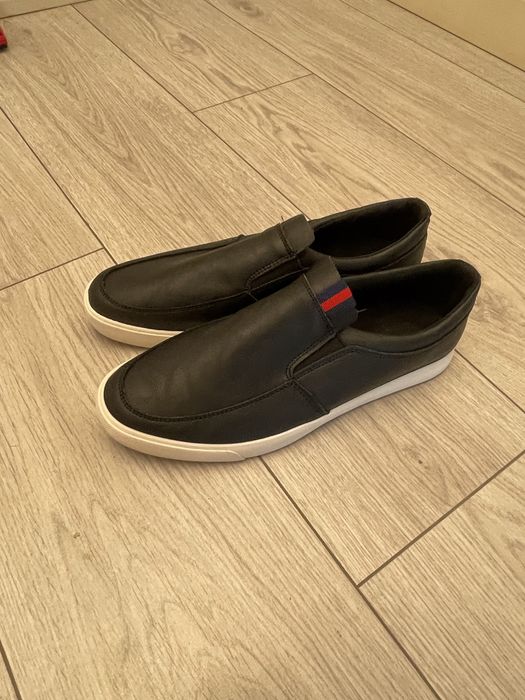 Мужские лоферы черный