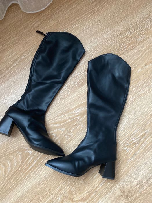 Черни дамски ботуши