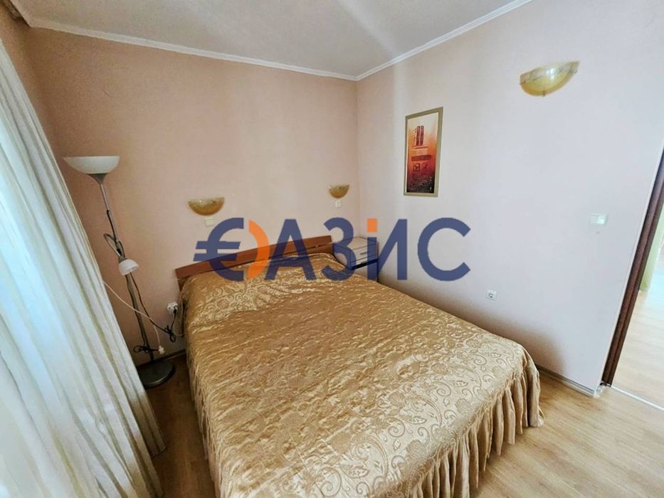 Продава се Двустаен апартамент в к.к. Слънчев бряг - 87 кв.м за 501 €/кв.м - Снимка #12