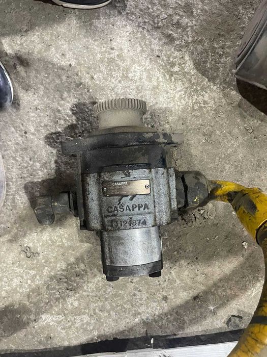 Ходовой насос на ножничный подьемник Haulotte H18