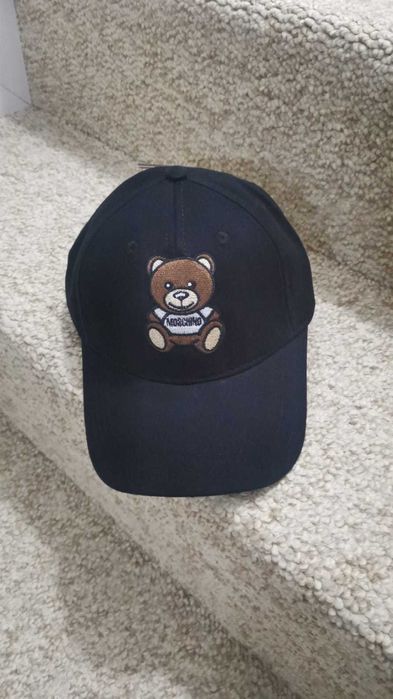 sepci modele noi moschino