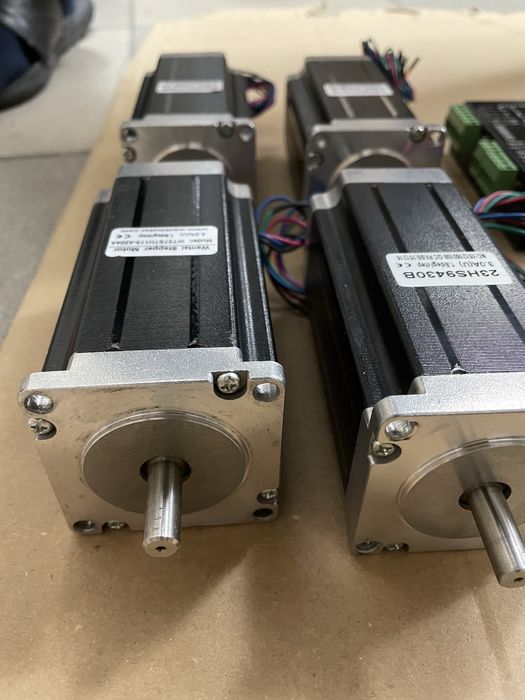 Set 4 motoare pas cu pas cu drivere