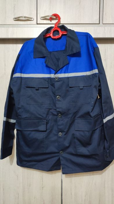 Спецовка. Рабочая куртка и брюки. 56 размер.