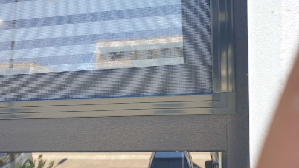 Plase anti-insecte fixe pentru Ferestre si Usi