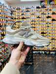 Adidasi dama new Balance