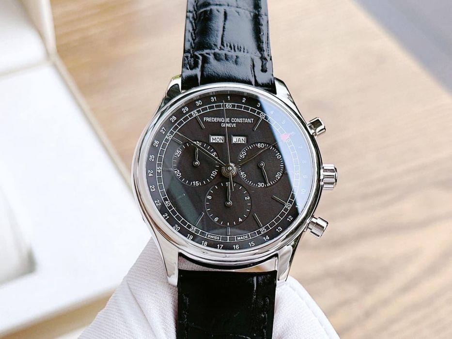 Швейцарские часы Frederique Constant, хронограф, кварцевый механизм