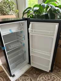 Продам холодильник мини