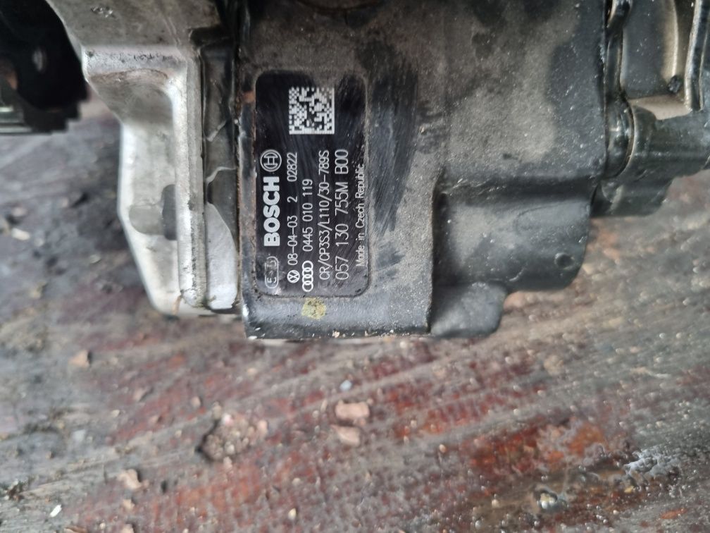 ГНП помпа реил и дюзи за Audi Q7 4.2tdi-326ks