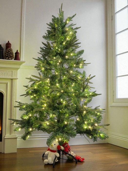 Brad Artificial Clasic cu Instalatie LED integrata 150cm