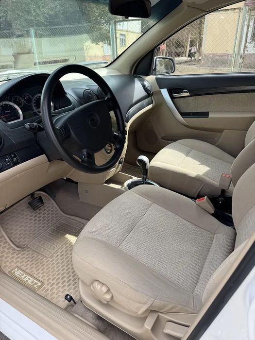 Продается Nexia3, автомат, экспортный вариант