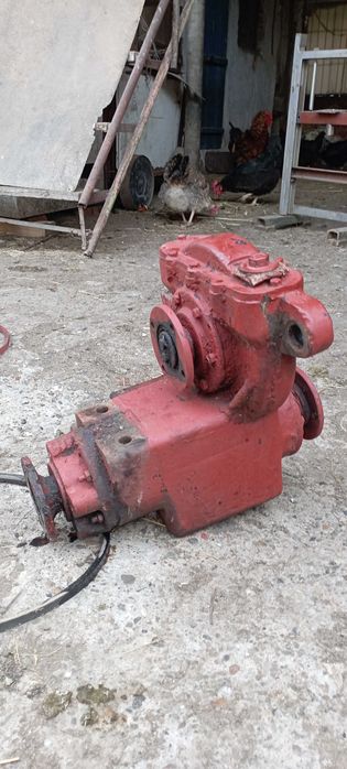 Части за ГАЗ 53 и66 скоросна кутия диференциал и др.