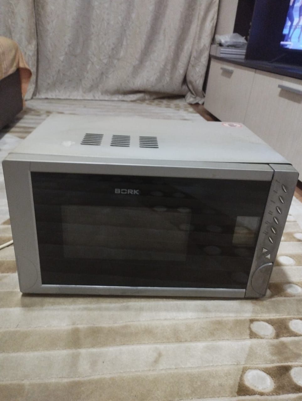 Продам Микроволновую печь