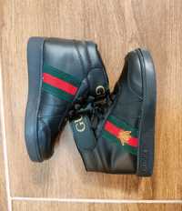 Adidași Gucci 27