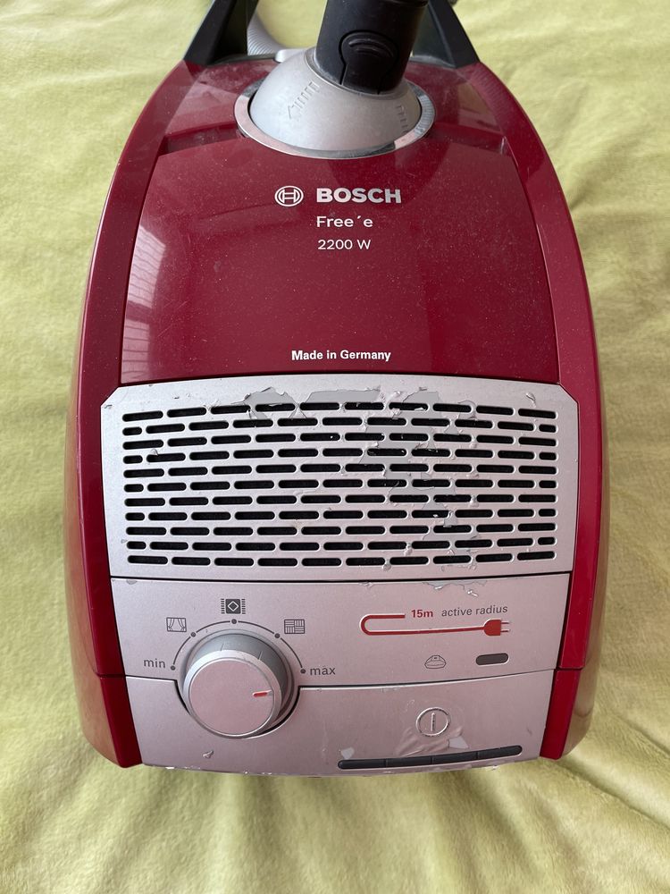 Прахосмукачка Bosch 2200w