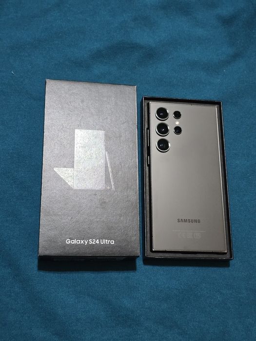 Samsung S24 Ultra 256 gb Ram 12 5G полный комплект