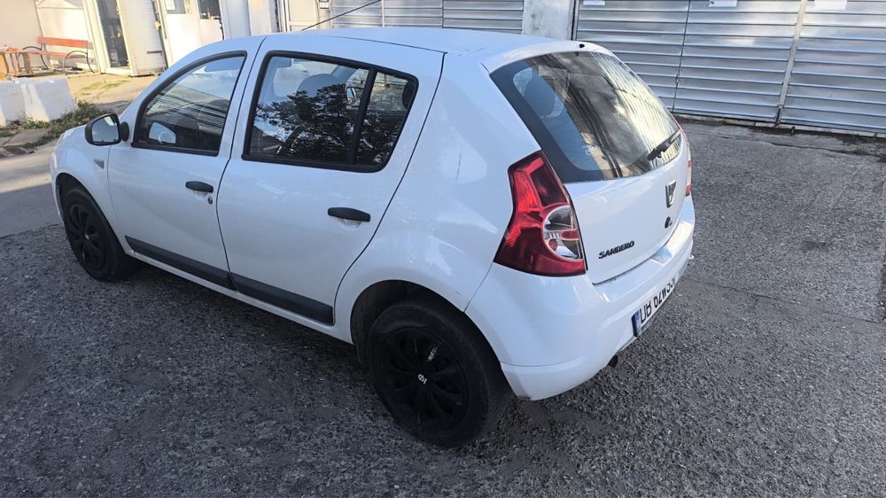 Dacia Sandero 2012 1.2 benzina - AER CONDITIONAT