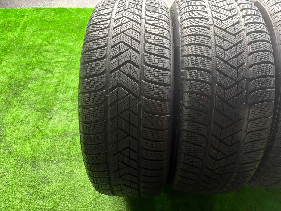 Anvelope Iarna 235/55/19 Pirelli