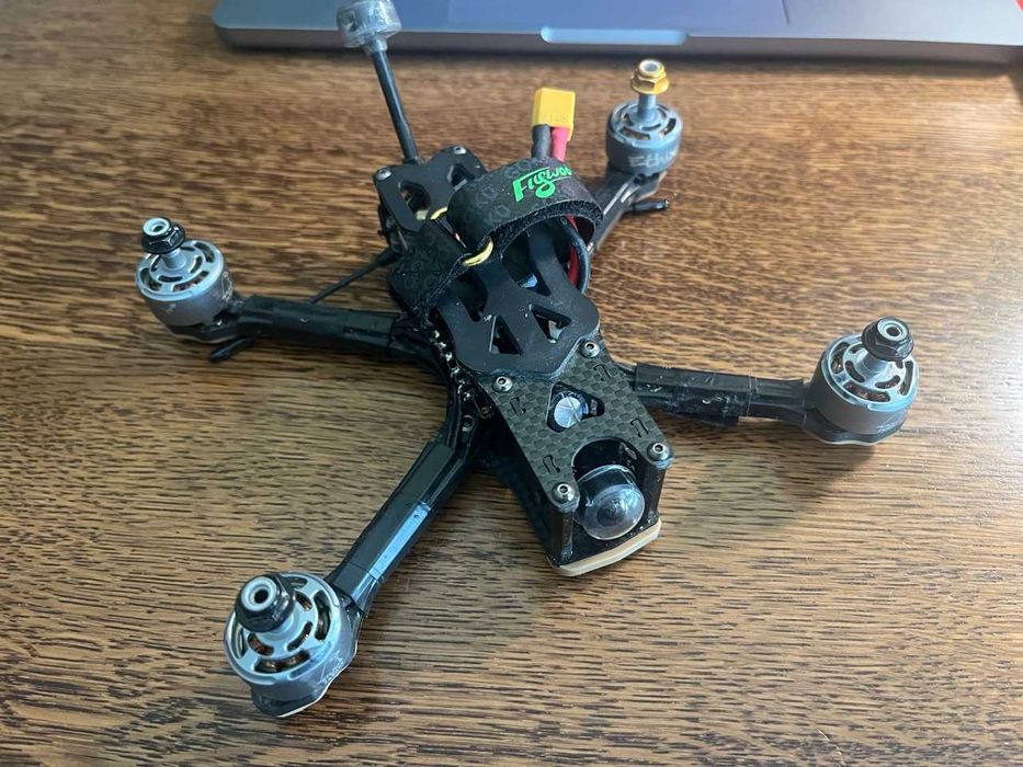 Drona fpv apex 4" dji Caddx Vista