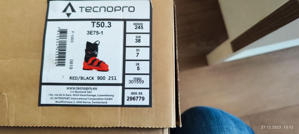 Ски обувки Tecnopro 38 номер 245/286mm