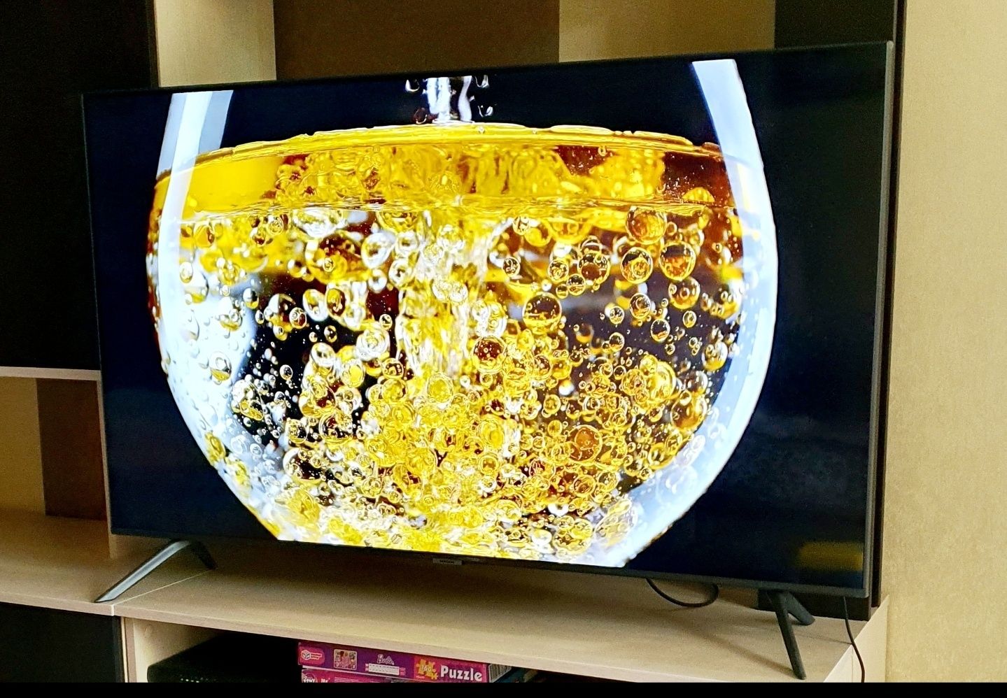 Шикарный 4К телевизор оригинал Samsung 130см