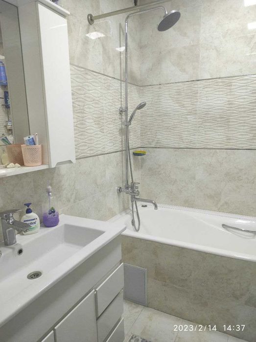 Kvartira sotiladi General Uzaqov ko'kchada 3/3/9