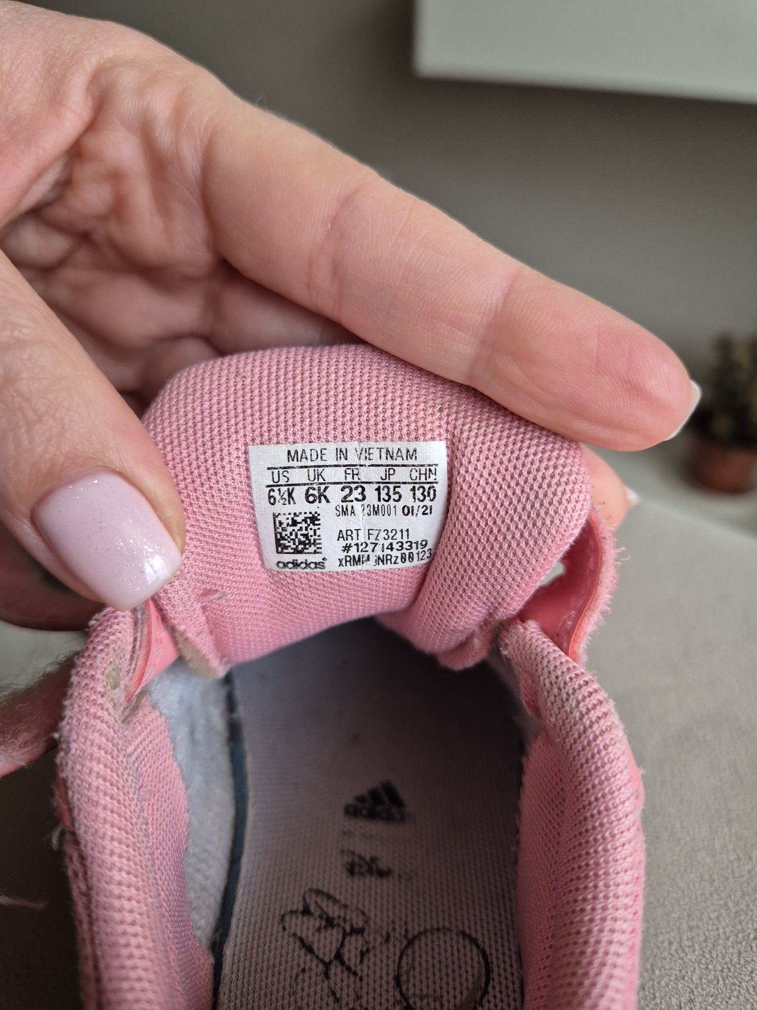 Adidas маратонки за момиче